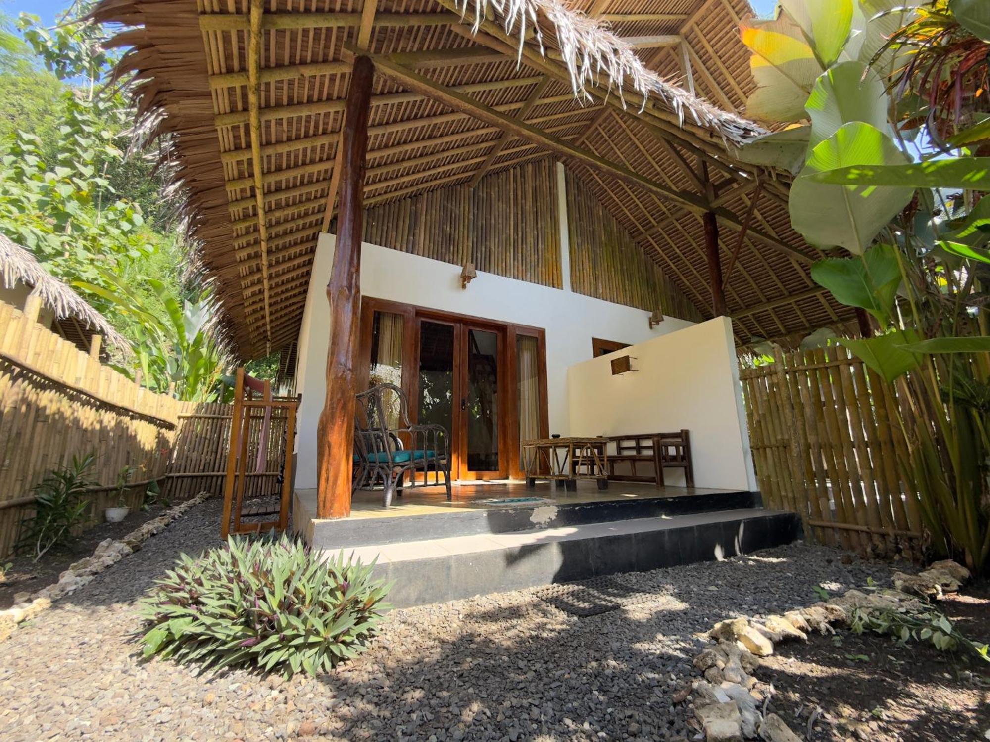 Rnv Eco Resort Bungalows Batukaras Екстер'єр фото